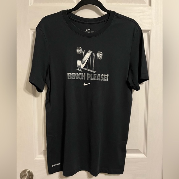 Nike Black Drifit - Picture 1 of 5